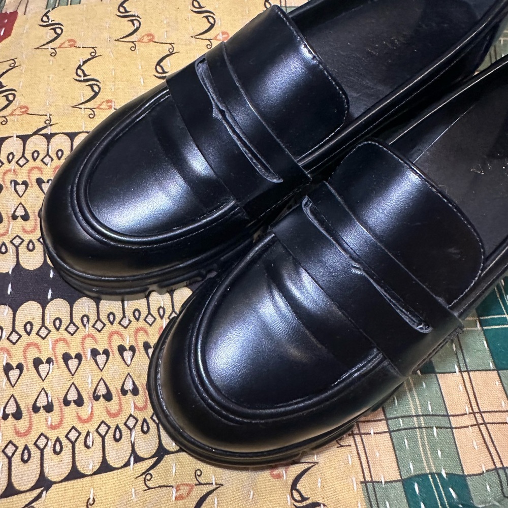 Courtesy Call Platform Loafers View 4
